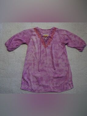 Honolua Wahine  Purple Tie-Dye Tunic with Lace Trim